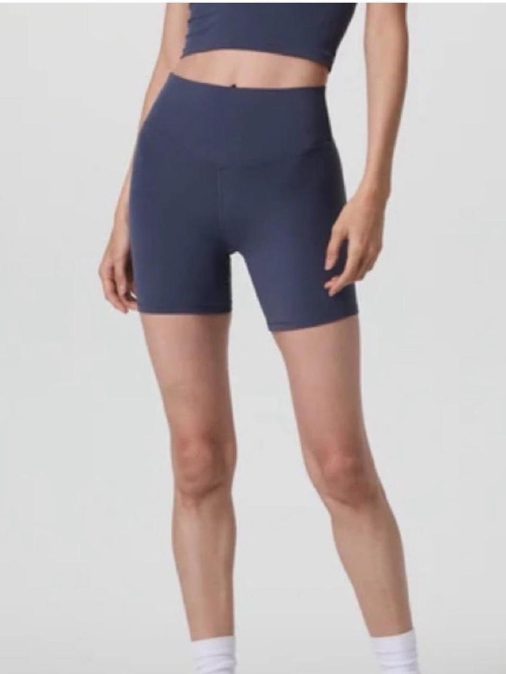 Vuori All The Form Azure Blue 6” Biker Yoga Short SZ. M EUC